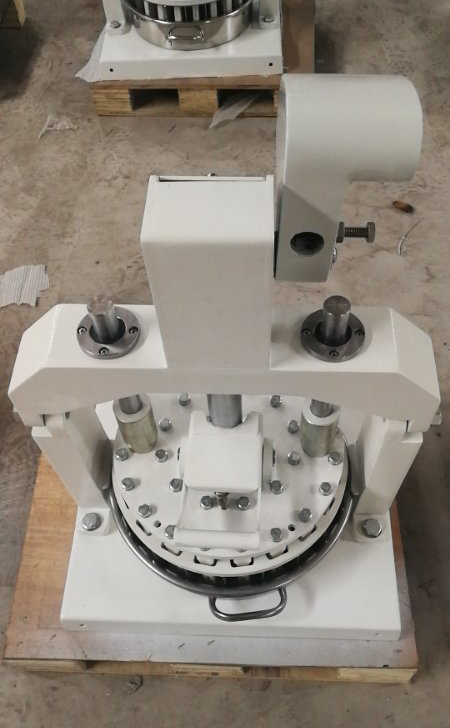 Hb92361b89f414feeab2637345191ae85K